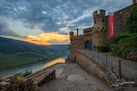 Sonnenuntergang an Burg Sooneck